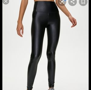 NEW Aritzia Wilfred Daria legging black